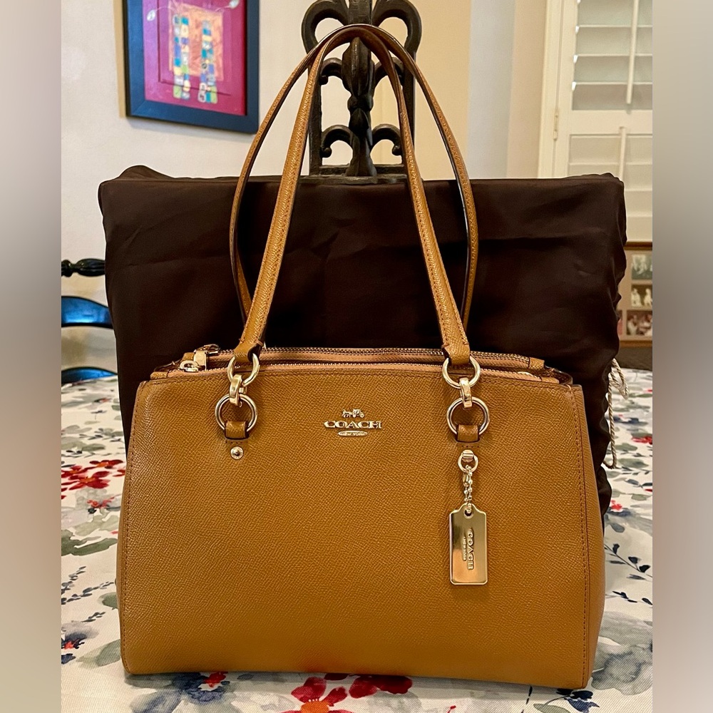 Coach Etta Carryall Shoulder Bag in Light Saddle